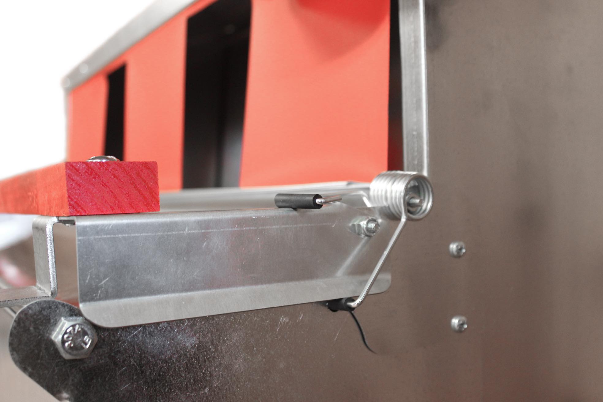 AutoRoost 2.0: abre automáticamente su caja nido