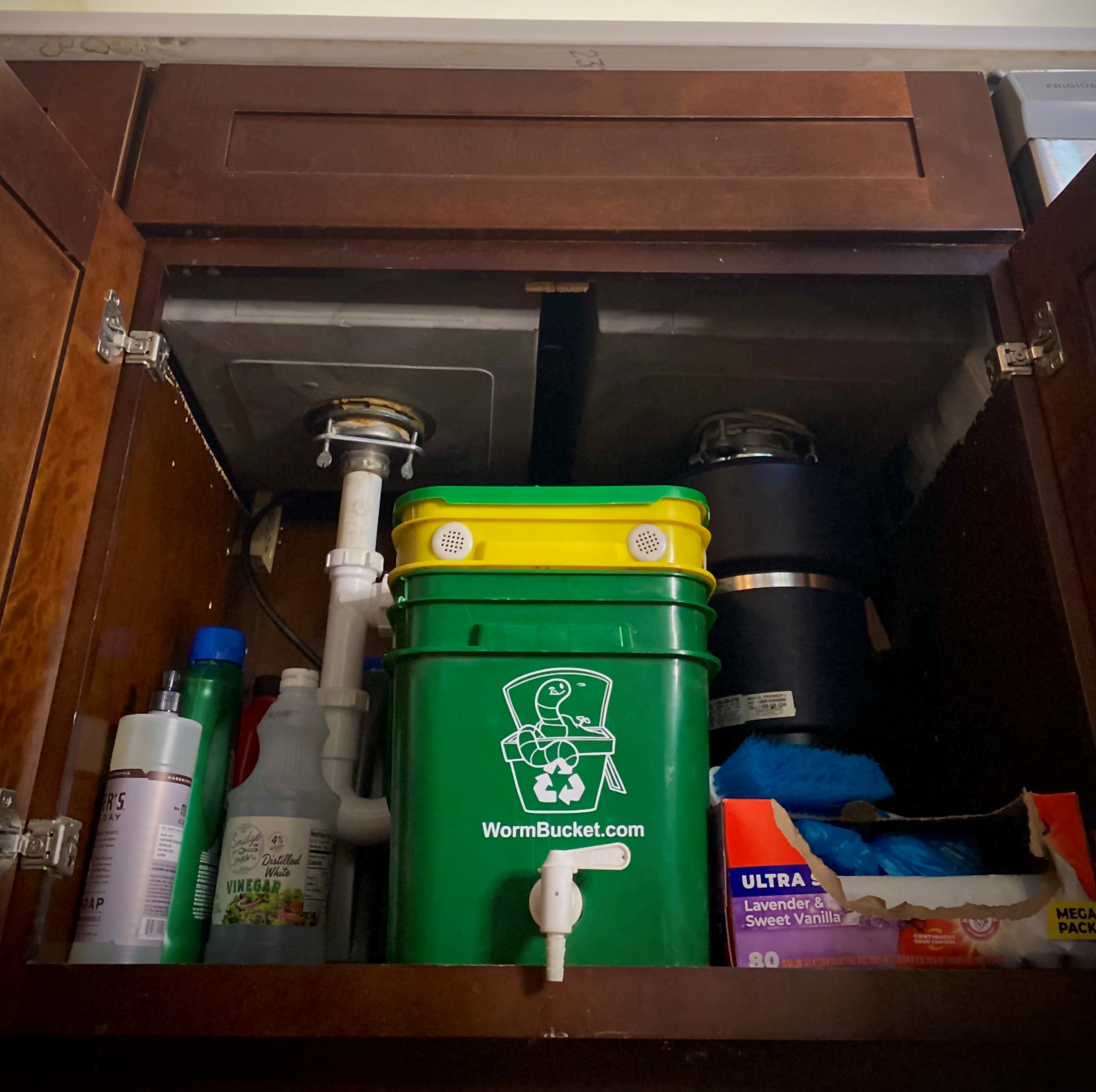 Worm Bucket™ Indoor Composter Kit